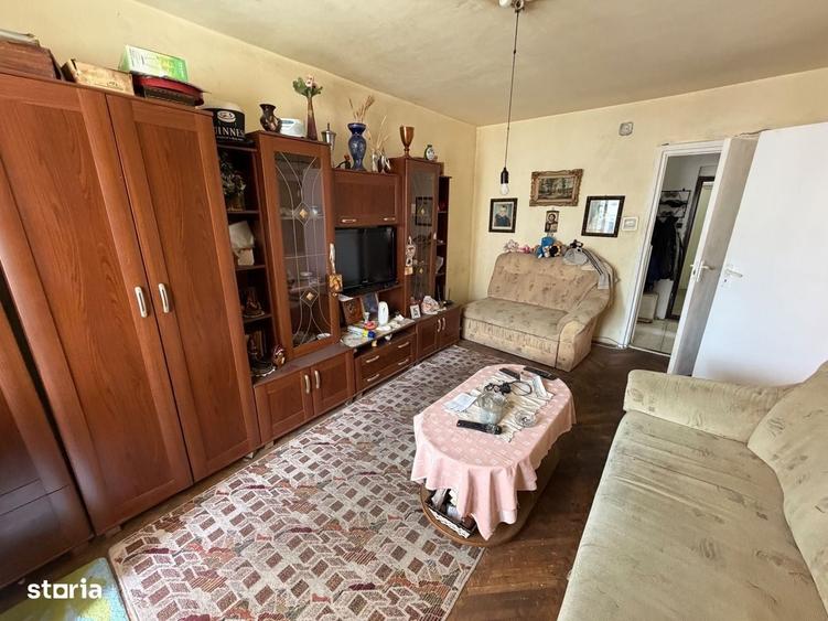 Apartament 2 camere, etaj 7 - zona Cetate - 2