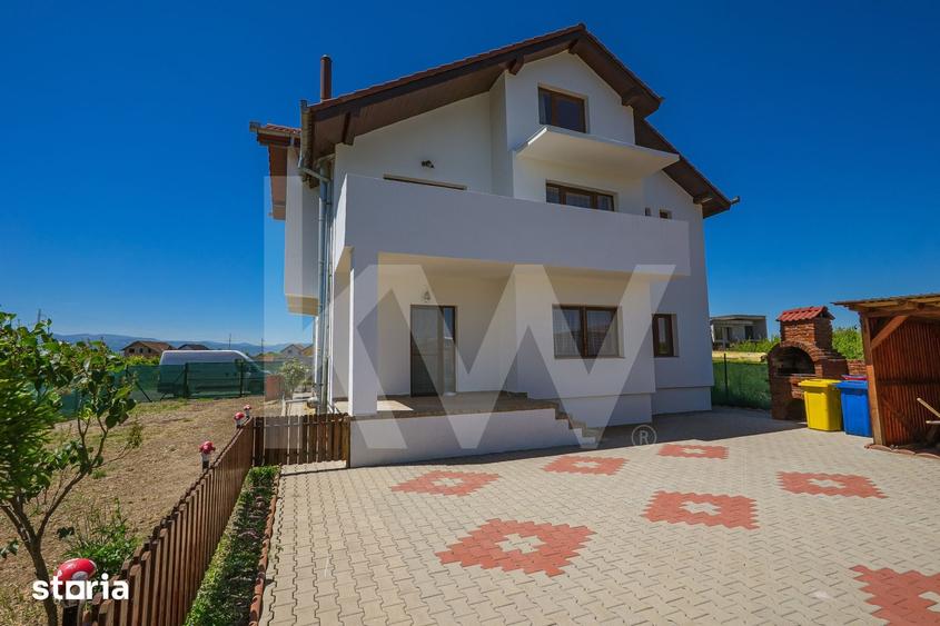 Casă cu 5 camere decomandat cu Teren 500 Mp în Veterani