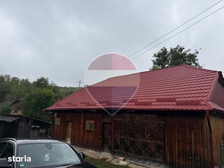 Casă cu 4 camere cu Teren 7700 Mp în Copalnic