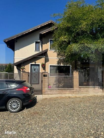 Casă cu 5 camere cu Teren 514 Mp în Mihai Eminescu