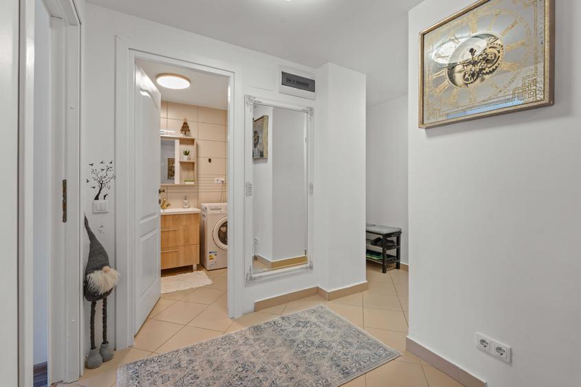 Apartament cu 2 camere semidecomandat în Central