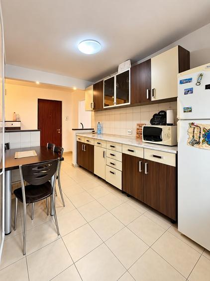 Apartament cu 2 camere decomandat, mobilat în Alba Iulia