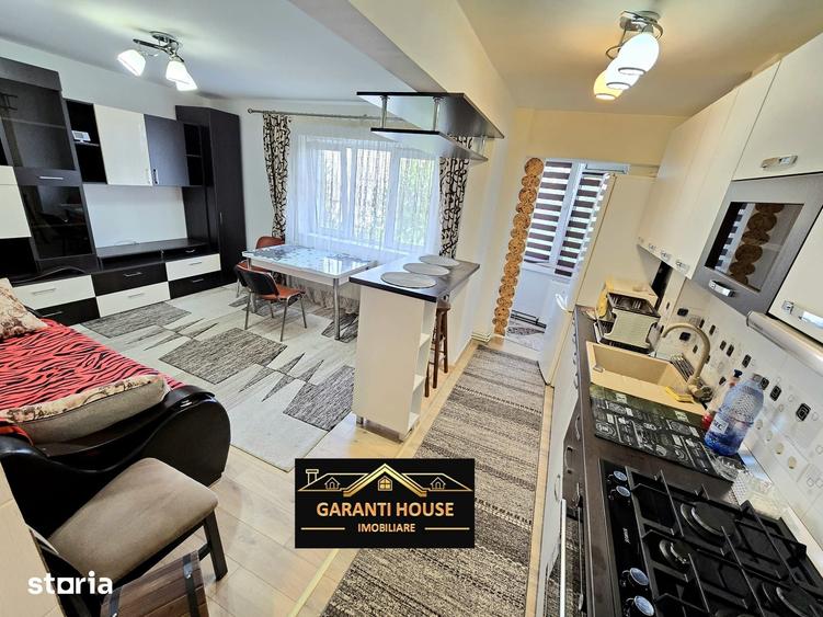 Apartament cu 2 camere decomandat în Republicii
