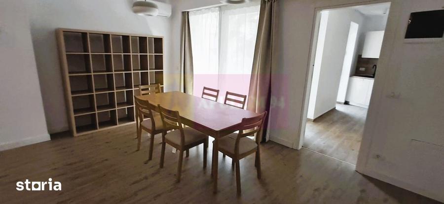 Apartament cu 4 camere decomandat în Ultracentral