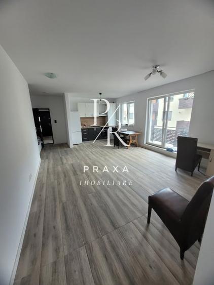 Apartament cu 2 camere semidecomandat, mobilat în Florești