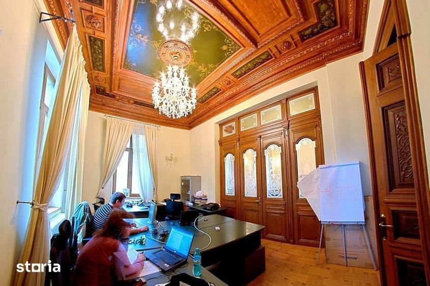 Casă cu Teren 370 Mp în Romană