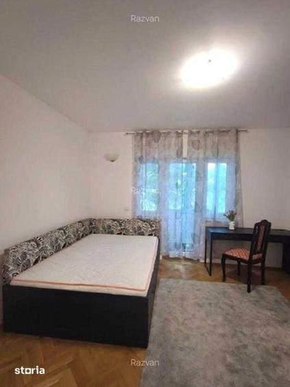 Apartament cu 2 camere semidecomandat în Primăverii