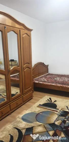 Apartament cu 2 camere decomandat în Tei
