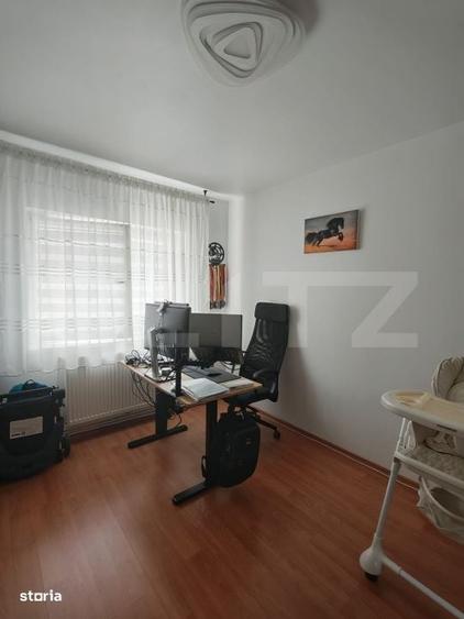Apartament cu 4 camere decomandat în Central