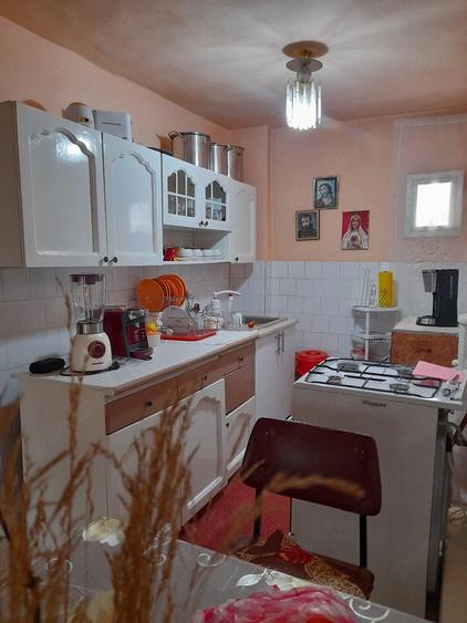 Casă cu Teren 400 Mp în Central