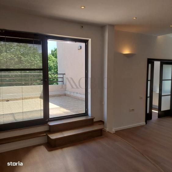 Apartament cu 4 camere în Kiseleff