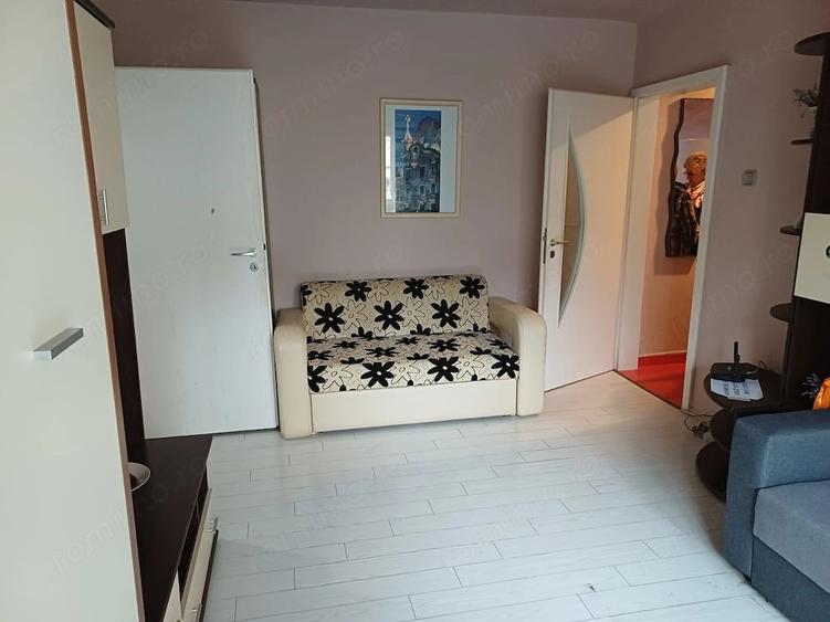 Apartament cu 2 camere semidecomandat în Olimpia-Stadion