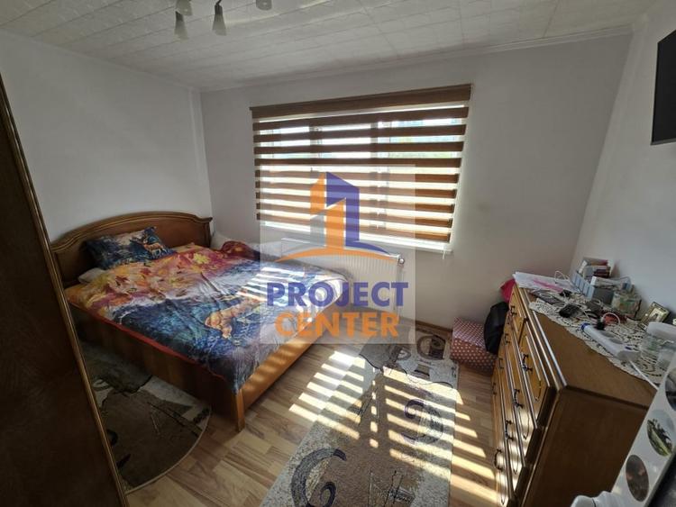 Apartament cu 4 camere decomandat, mobilat în Găvana 2