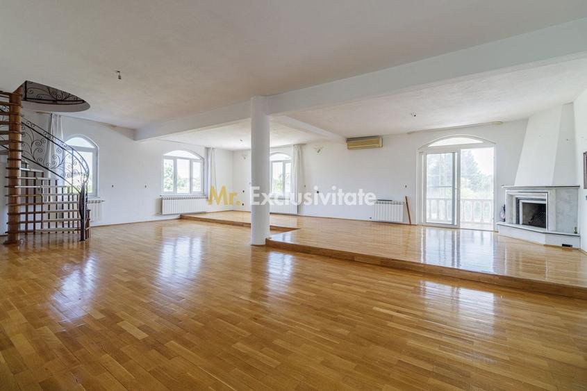 Casă individuală cu 11 camere cu Piscina în Corbeanca
