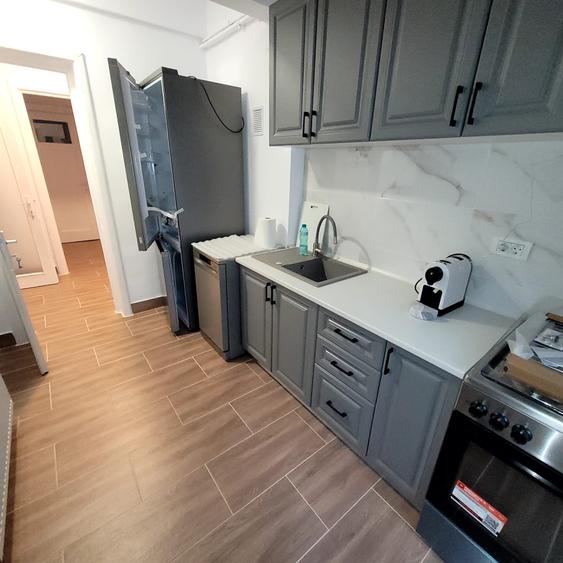 Apartament cu 2 camere decomandat în Floreasca