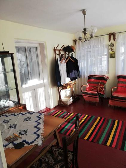 Casă cu 4 camere în Agârcia