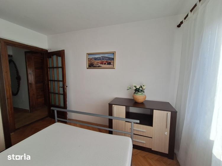 Apartament cu 3 camere în Est