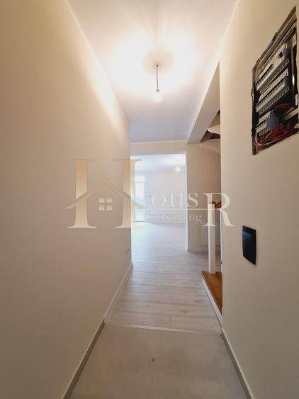 Duplex cu 4 camere cu Canalizare în Girocului