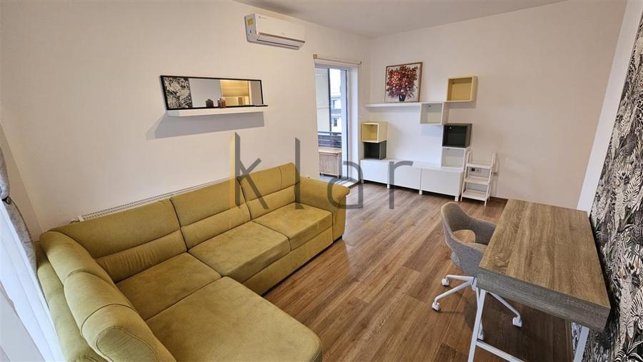 Apartament cu 2 camere semidecomandat, mobilat în Bună Ziua