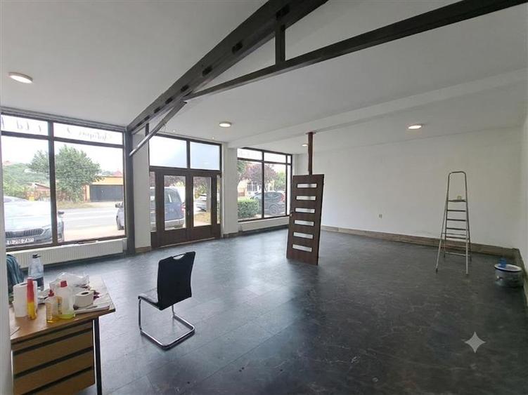 Spațiu comercial, de 70 mp, în Dâmbul Rotund