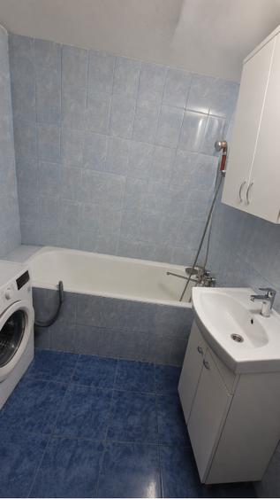 Apartament cu 4 camere decomandat, mobilat în Gorjului