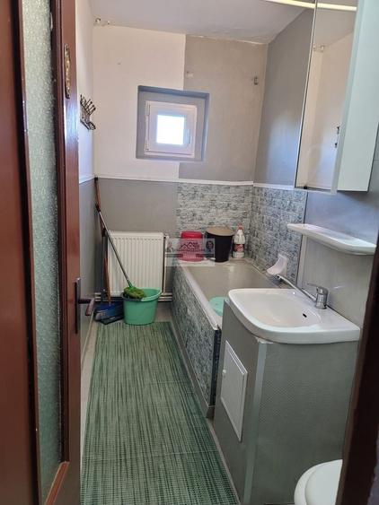 Apartament cu 2 camere decomandat în Sud