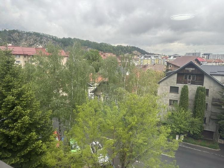 Apartament cu 2 camere decomandat în Drumul Carului
