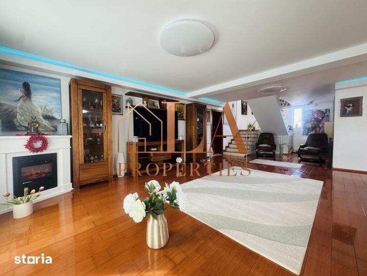 Casă cu 7 camere cu Teren 1411 Mp în Central