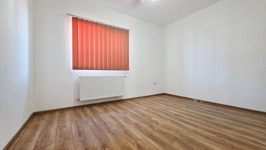 Casă cu 4 camere în Bujac