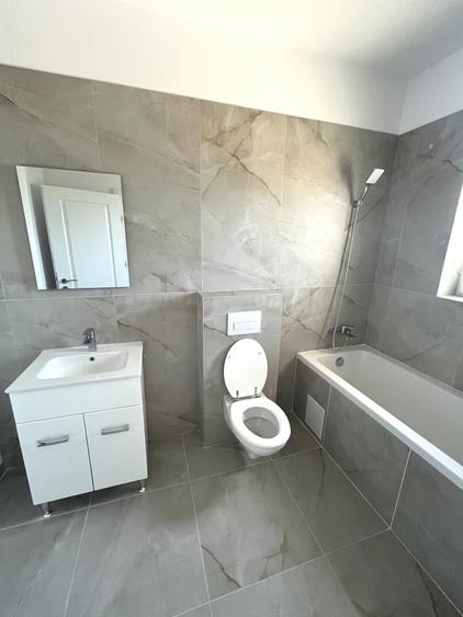 Duplex cu 3 camere cu Teren 300 Mp în Moșnița Nouă
