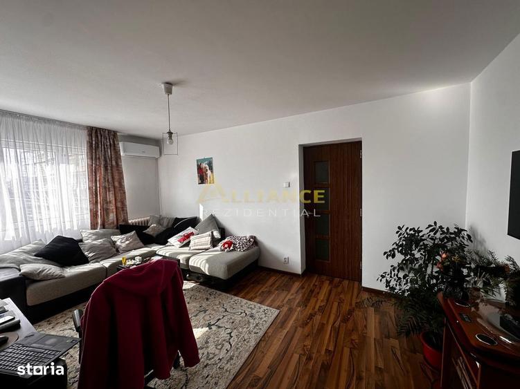Apartament cu 3 camere în Dristor