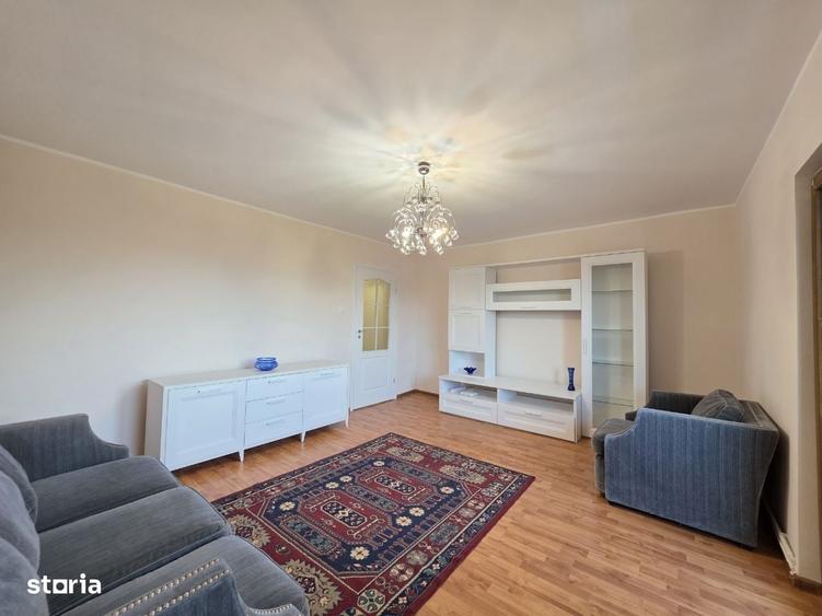 Apartament cu 3 camere în Județean