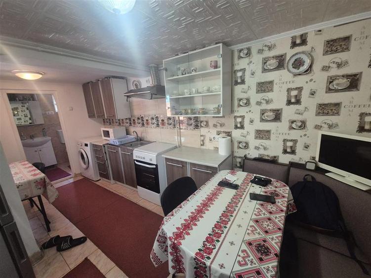 Casă individuală cu 3 camere cu Teren 198 Mp în Central