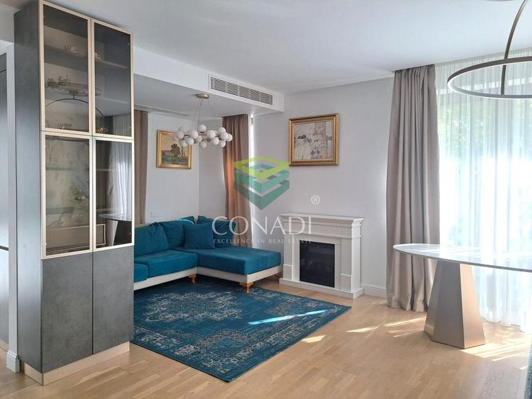 Apartament cu 4 camere decomandat, mobilat în Capitale