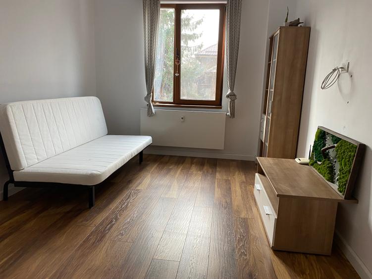 Apartament cu 2 camere decomandat în Floreasca