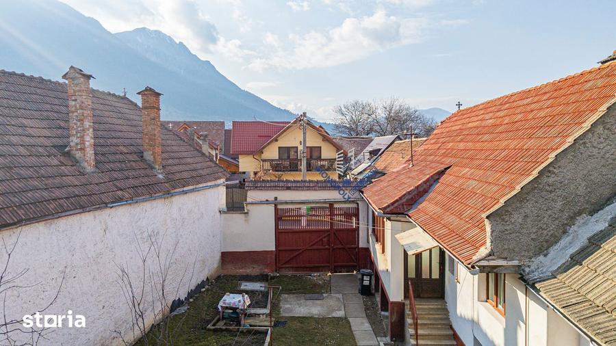 Casă cu 3 camere cu Canalizare în Plaiul Foii