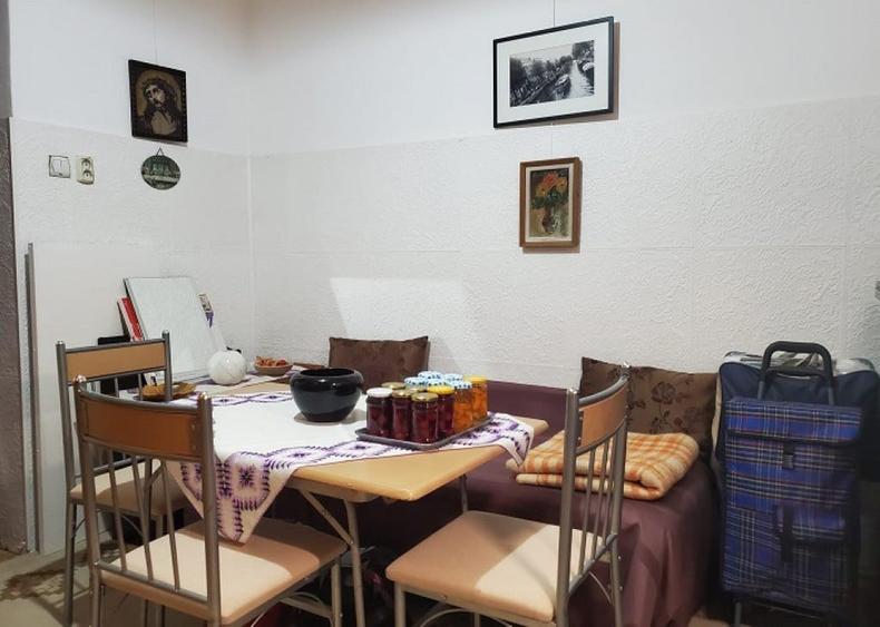 Apartament cu 3 camere semidecomandat în Ultracentral