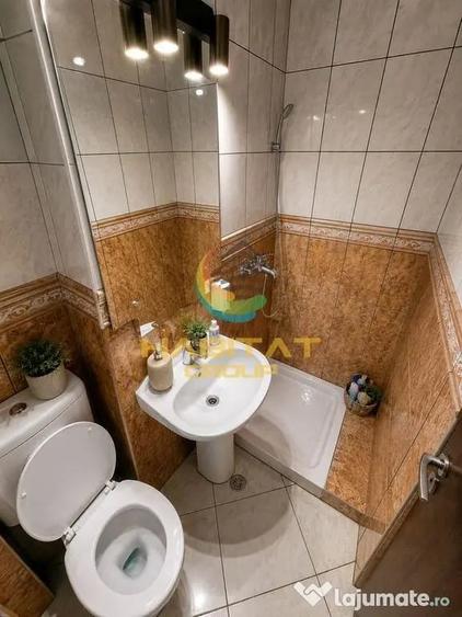 Apartament cu 4 camere decomandat în Unirii