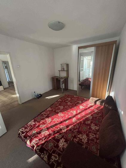 Apartament cu 2 camere nedecomandat în Tudor Vladimirescu