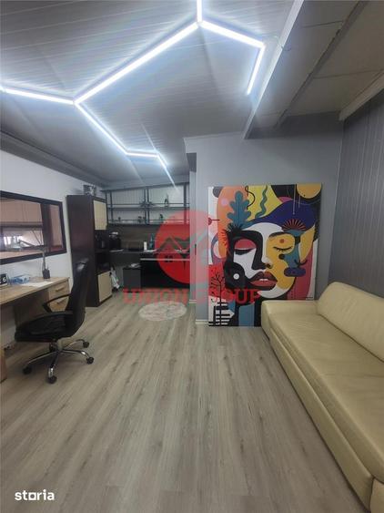 Spațiu comercial, de 161 mp, în Central