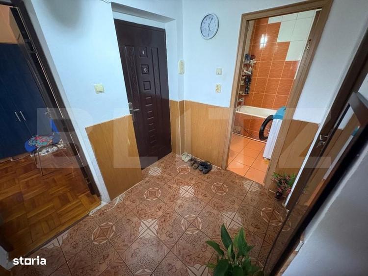 Apartament cu 3 camere decomandat în Deve