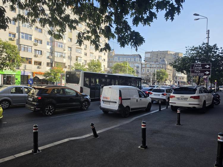 Apartament cu 2 camere decomandat în Moșilor
