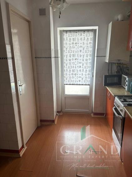Apartament cu 3 camere decomandat, mobilat în Mănăștur