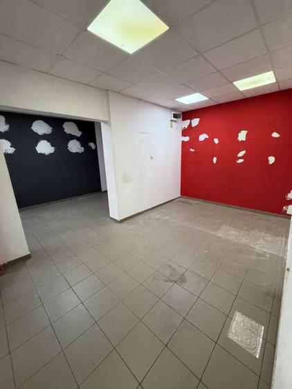 Spațiu comercial, de 44 mp, în Cantemir