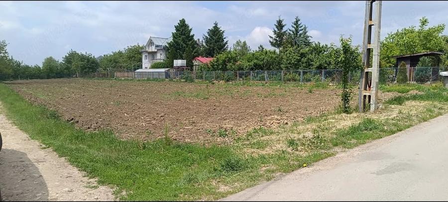 Teren de 2000 mp, în Cătămărești