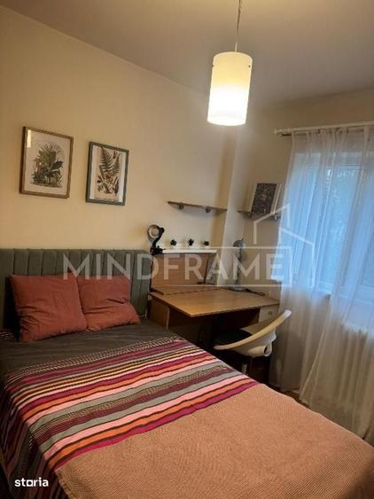 Apartament cu 3 camere în Tineretului