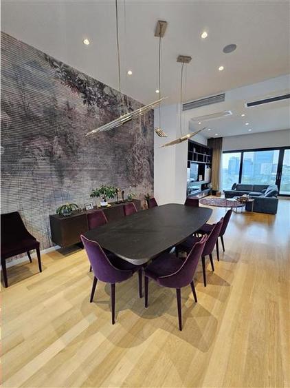 Apartament cu 6 camere decomandat, mobilat în Herăstrău