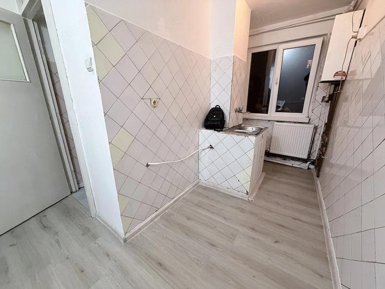 Apartament cu 2 camere nedecomandat în Dâmbu Pietros