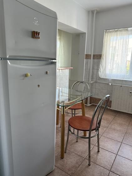 Apartament semidecomandat în Herăstrău