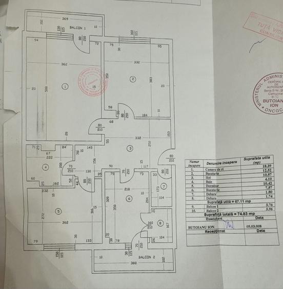 Apartament cu 3 camere decomandat în Sărari